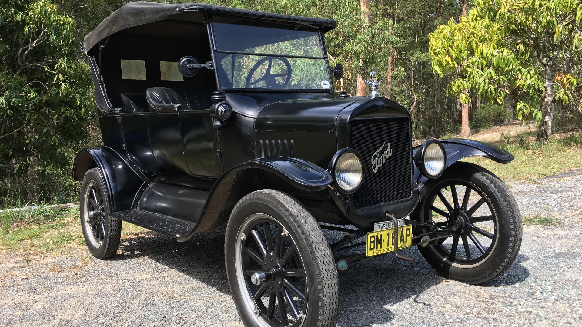 File:1925 Ford Model T touring.jpg