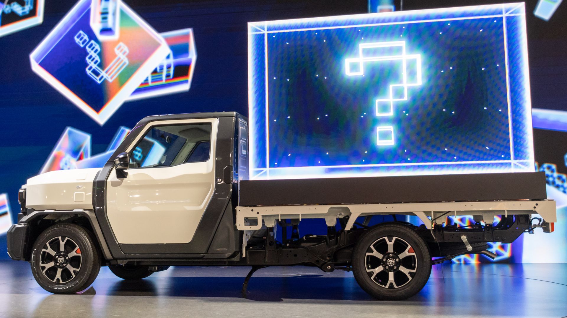 File:Toyota IMV 0 at Japan Mobility Show 2023.jpg