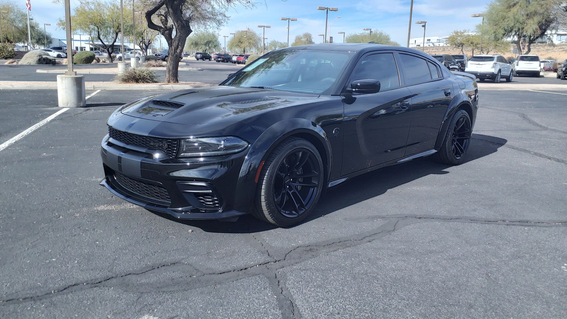 File:22 Dodge Charger SRT Hellcat Redeye Jailbreak Widebody.jpg