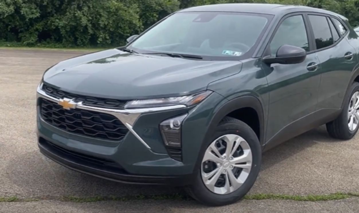 2025 Chevrolet Trax LS ($20,500)