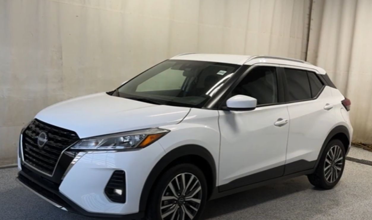 2025 Nissan Kicks Play S ($21,520)