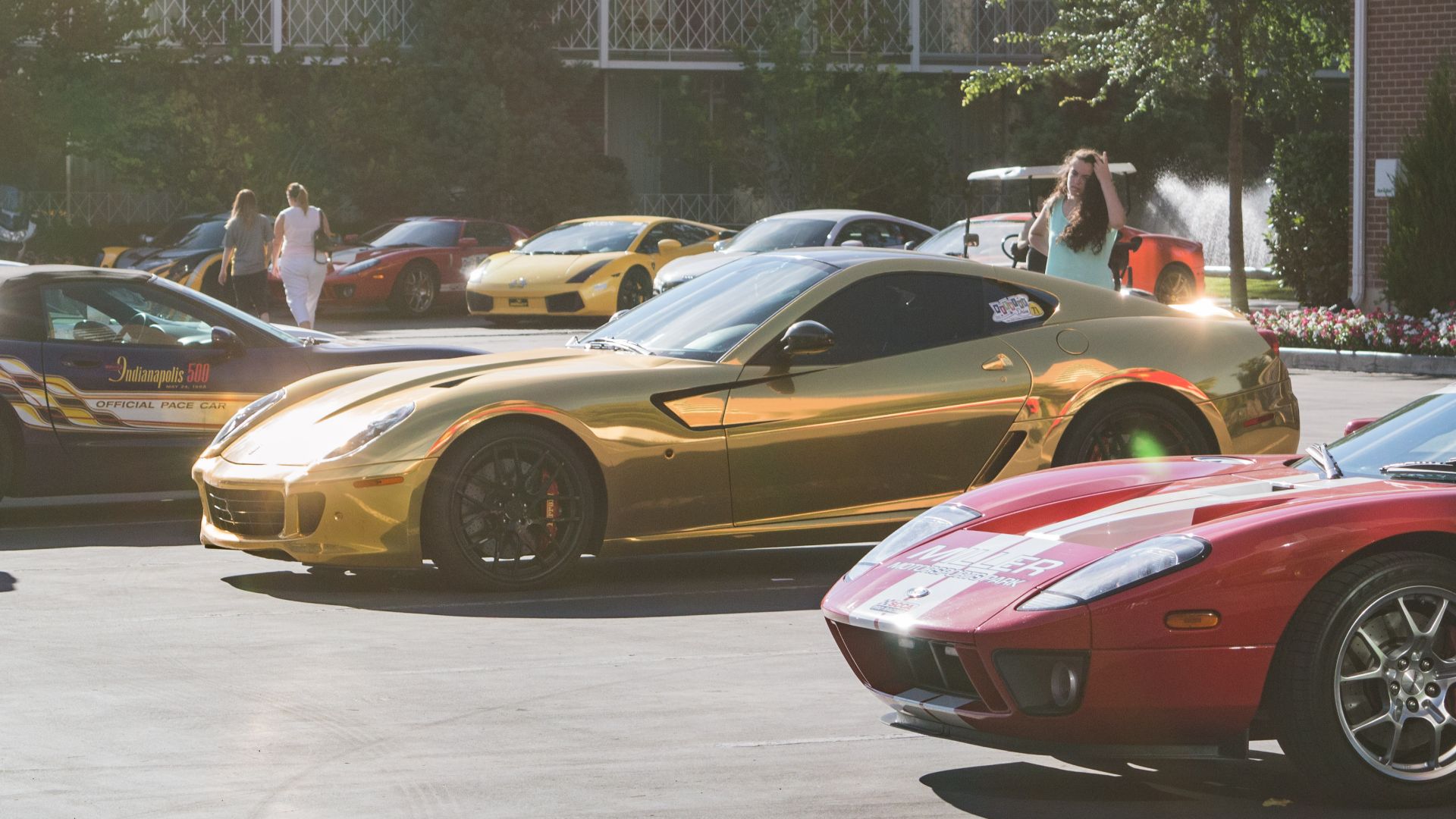 File:Golden Ferrari 599 GTB.jpg