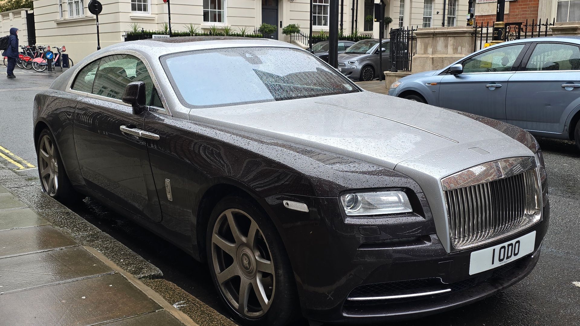 File:Rolls-Royce Wraith Series I.jpg