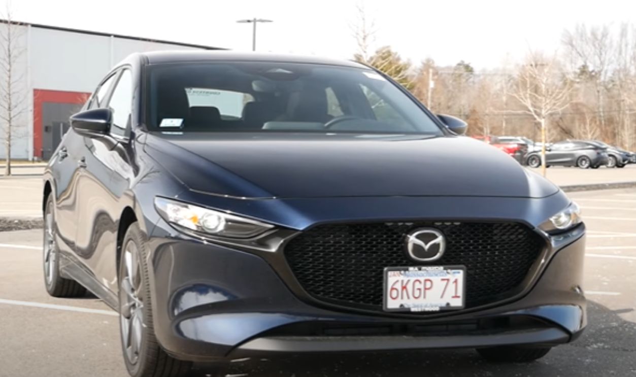 2025 Mazda3 Hatchback 2.5 S ($24,950–$26,190)