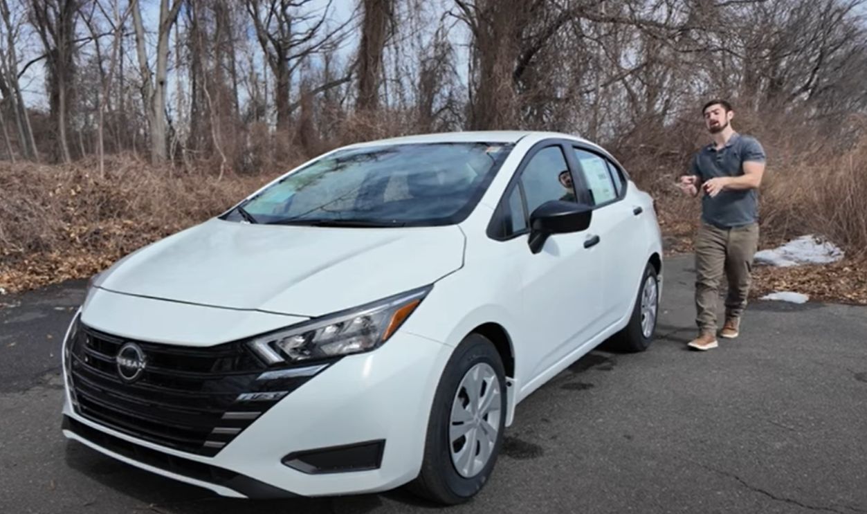 2025 Nissan Versa S ($17,190–$18,990)