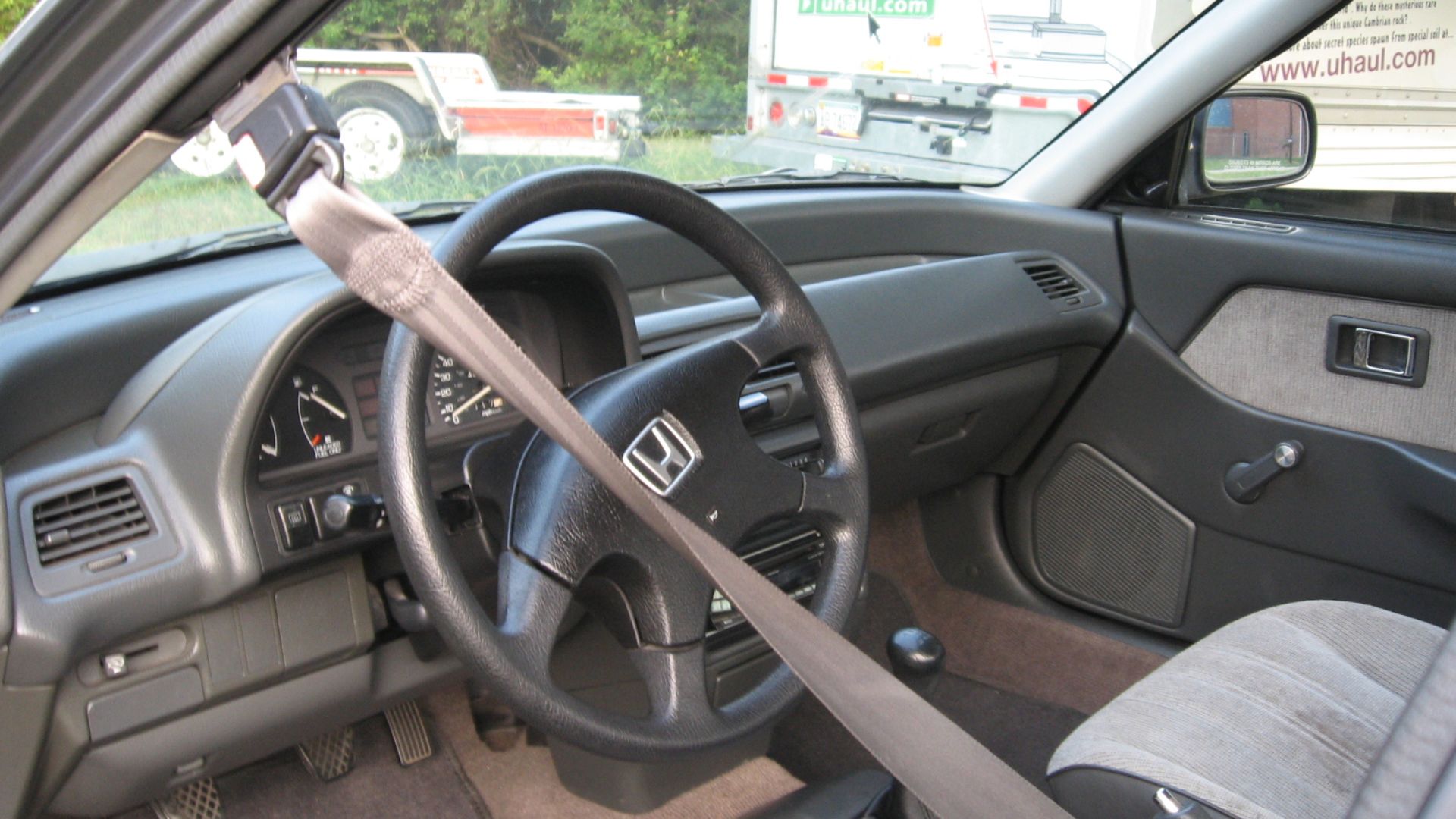 File:1990 Honda Civic DX interior.JPG