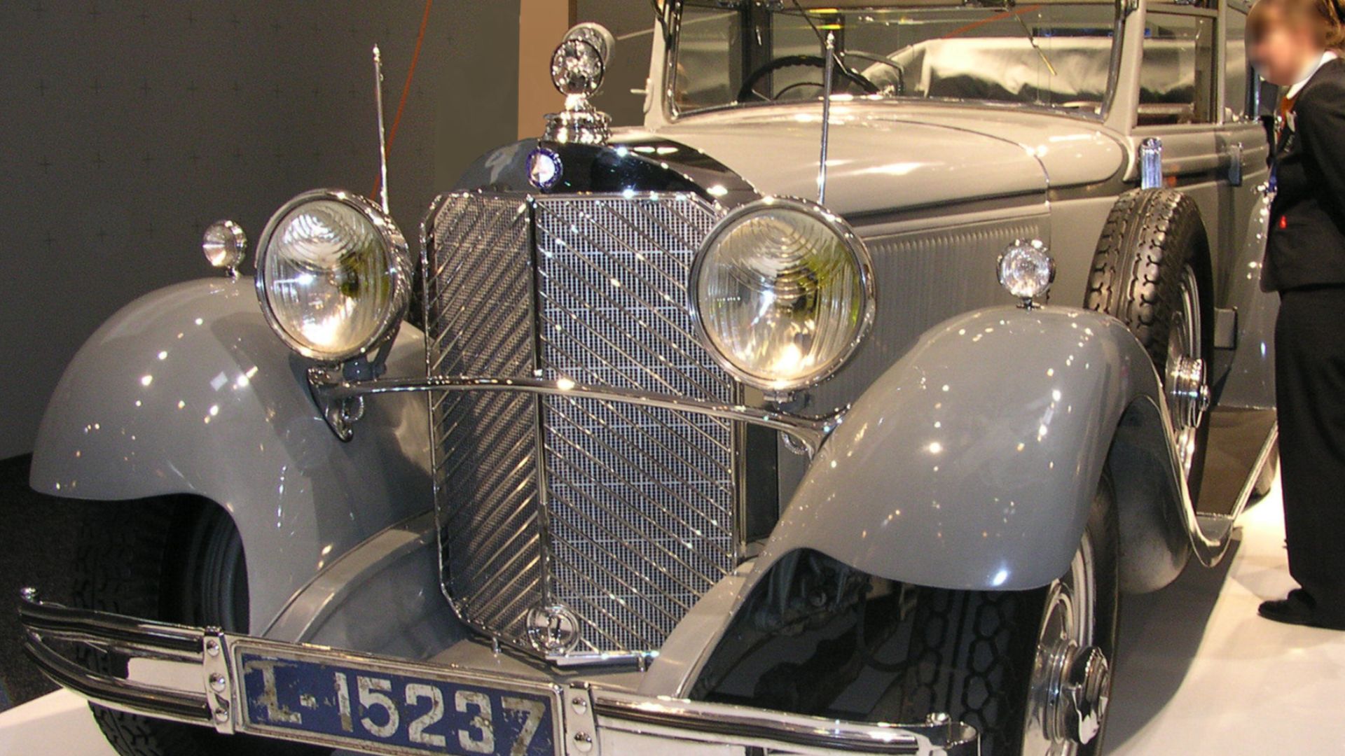 File:Mercedes-Benz 770 Cabriolet F Exkaiser vl.jpg