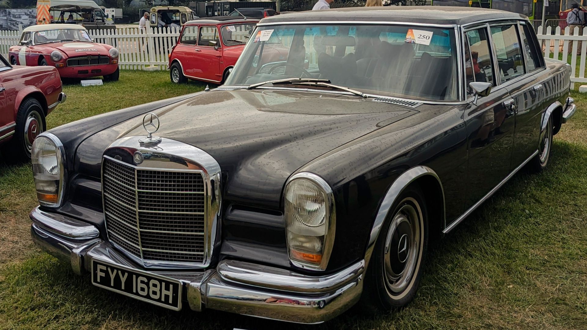 File:1970 Mercedes 600 Saloon.jpg
