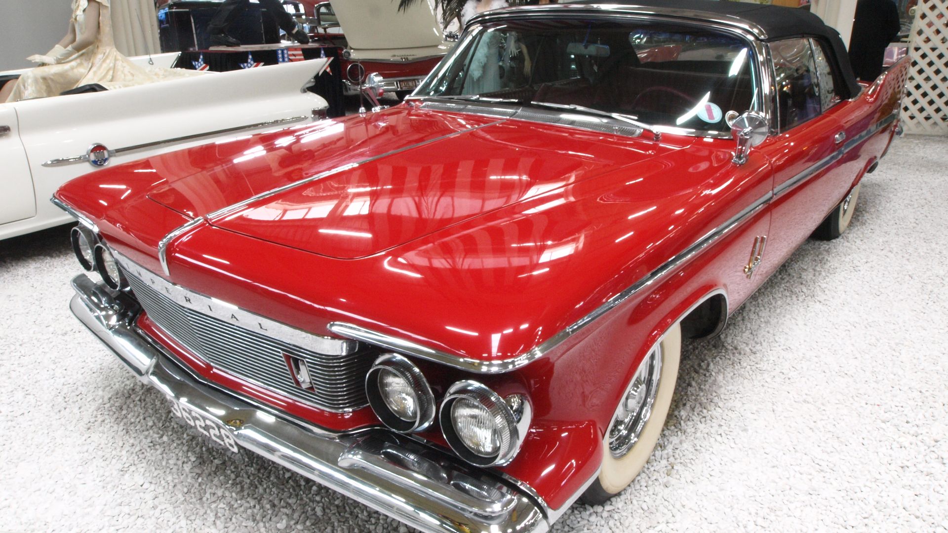 File:Chrysler Imperial Crown Southampton pic1.JPG