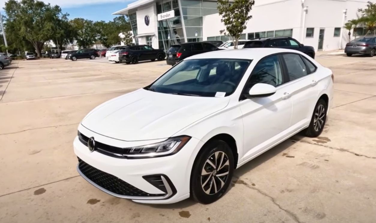 2025 Volkswagen Jetta S ($22,495)