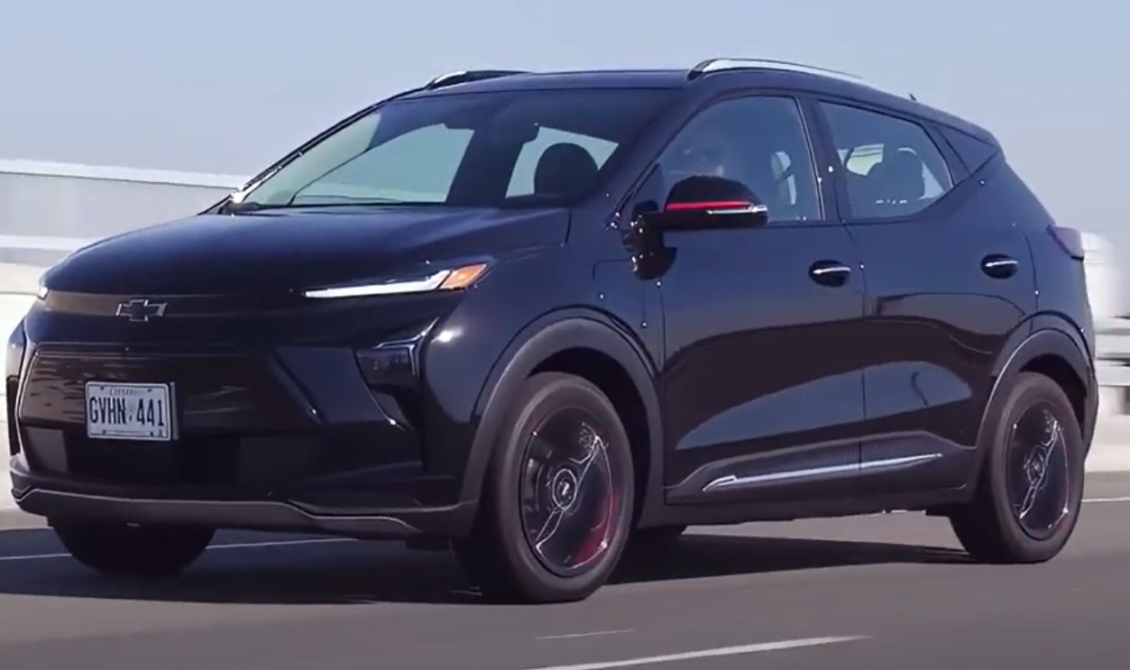 2025 Chevrolet Bolt EV LS ($32,000)