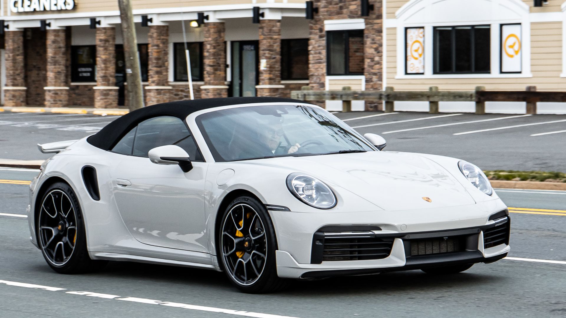 File:Porsche 911 Turbo S Cabriolet (992) Washington DC Metro Area, USA.jpg