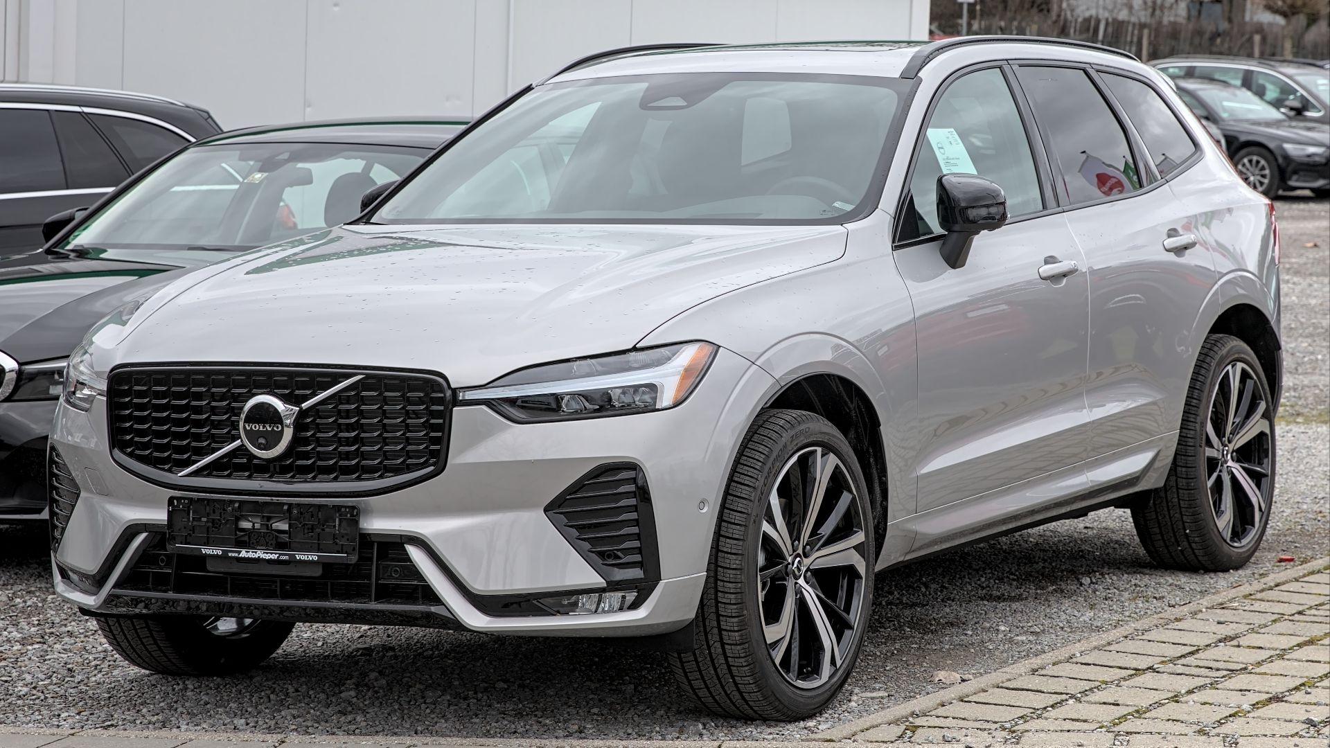 File:Volvo XC60 (SPA) FL 1X7A6405.jpg