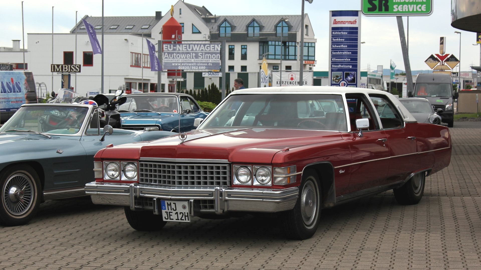 File:Cadillac Fleetwood Brougham, Bauzeit 1973-74, Front (2017-06-11 Sp).JPG