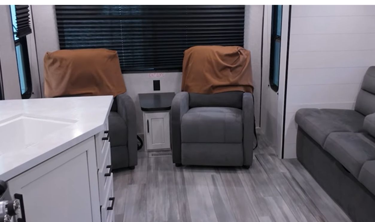 Jayco Jay Flight SLX (Cont’d)