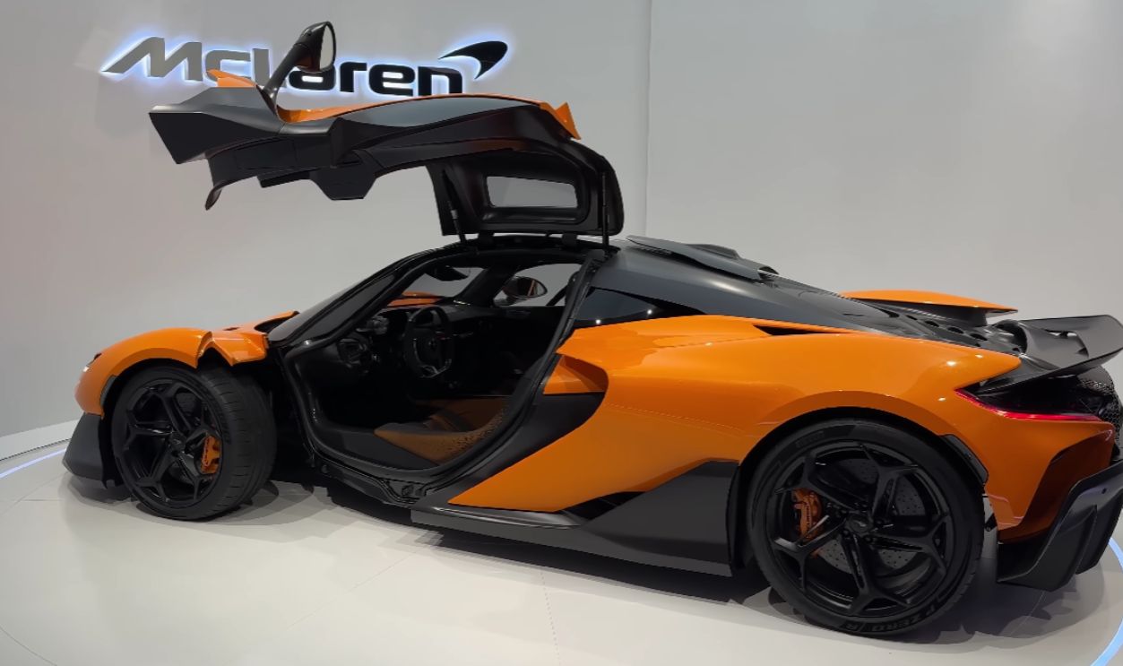 McLaren W1 (Cont.)