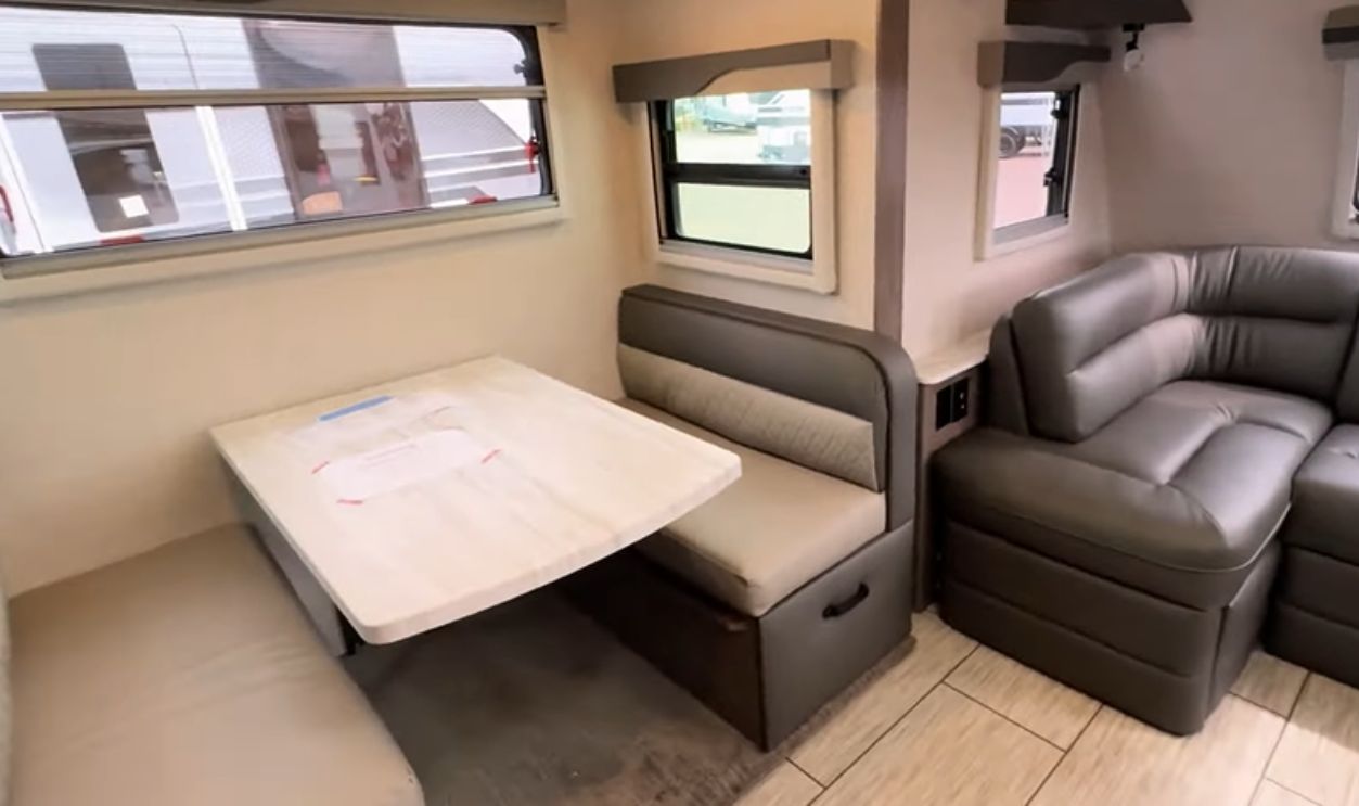 Lance 2465 Travel Trailer