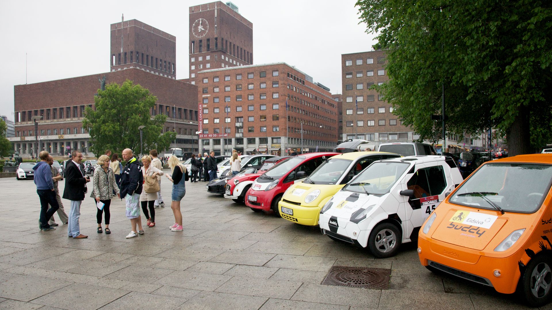 File:Zero Rally 2011 02.jpg