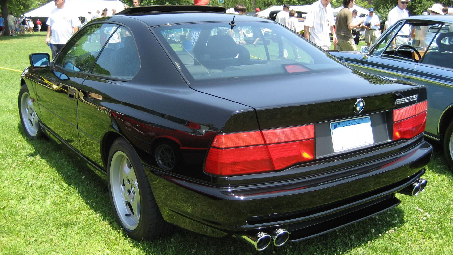 File:1995 BMW 850 CSi.JPG
