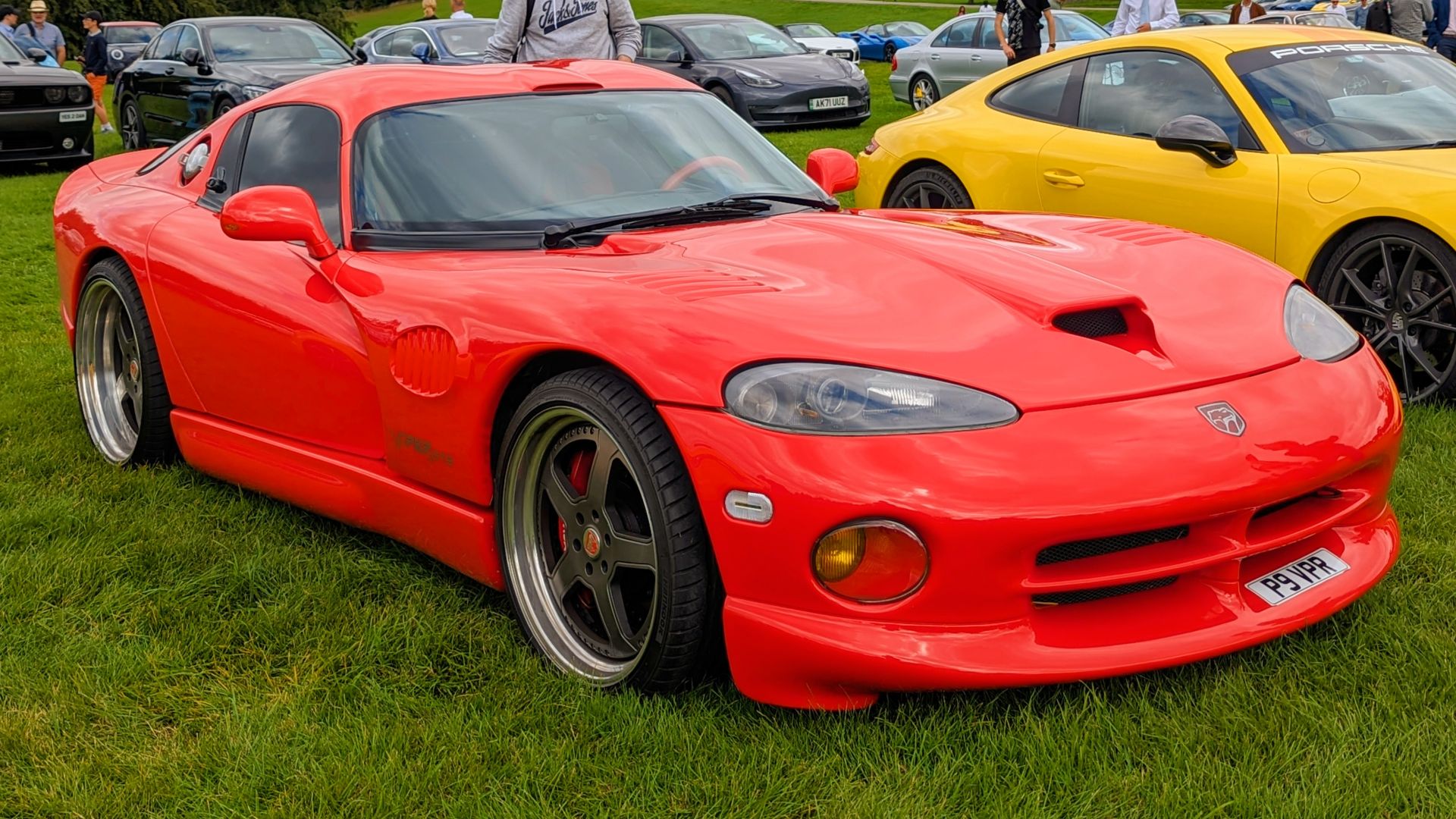 File:1999 Dodge Viper GTS 2.jpg