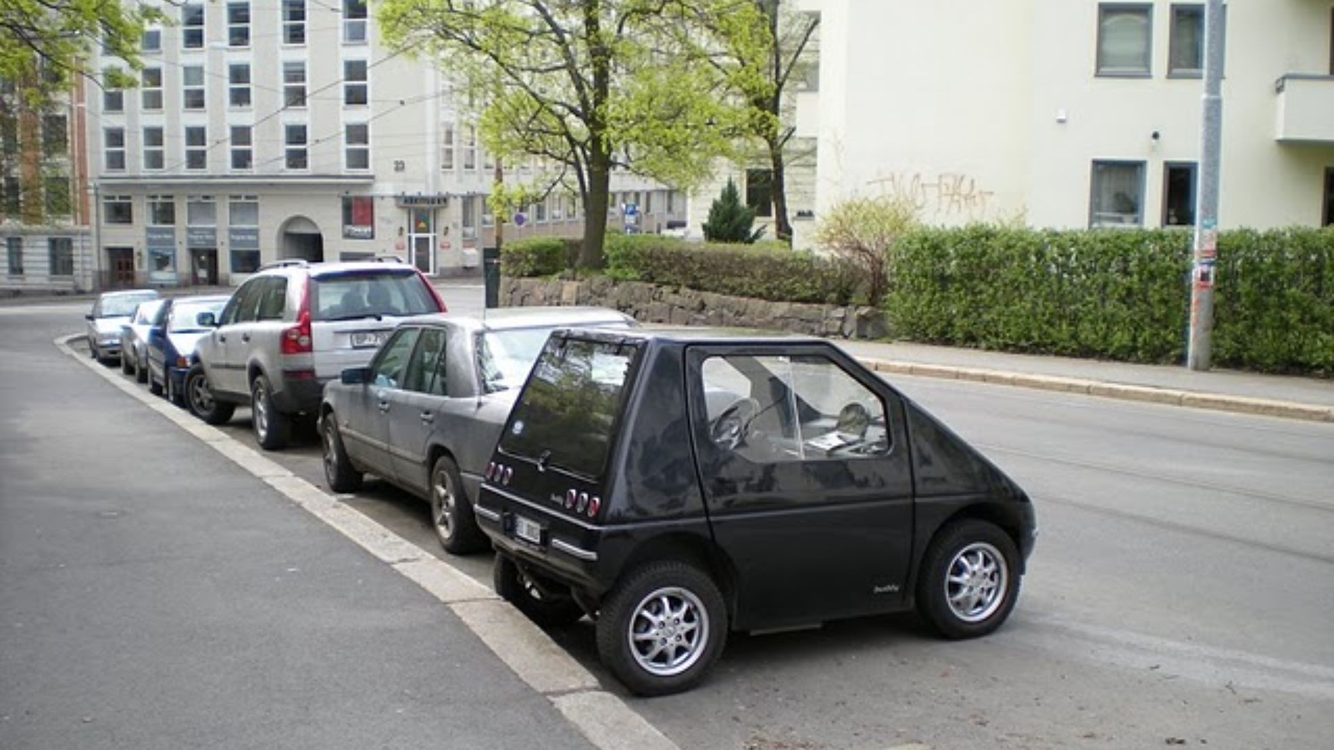 File:Black buddy electric car2.JPG