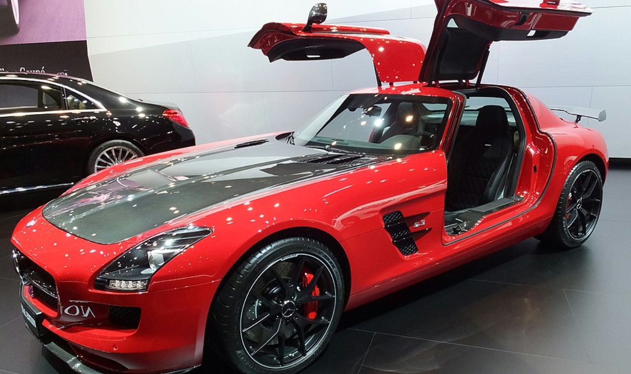 Mercedes SLS AMG