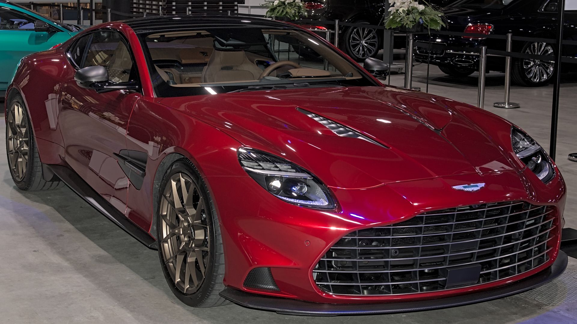File:Aston Martin Vanquish (2024) Auto Zuerich 2024 DSC 6828.jpg