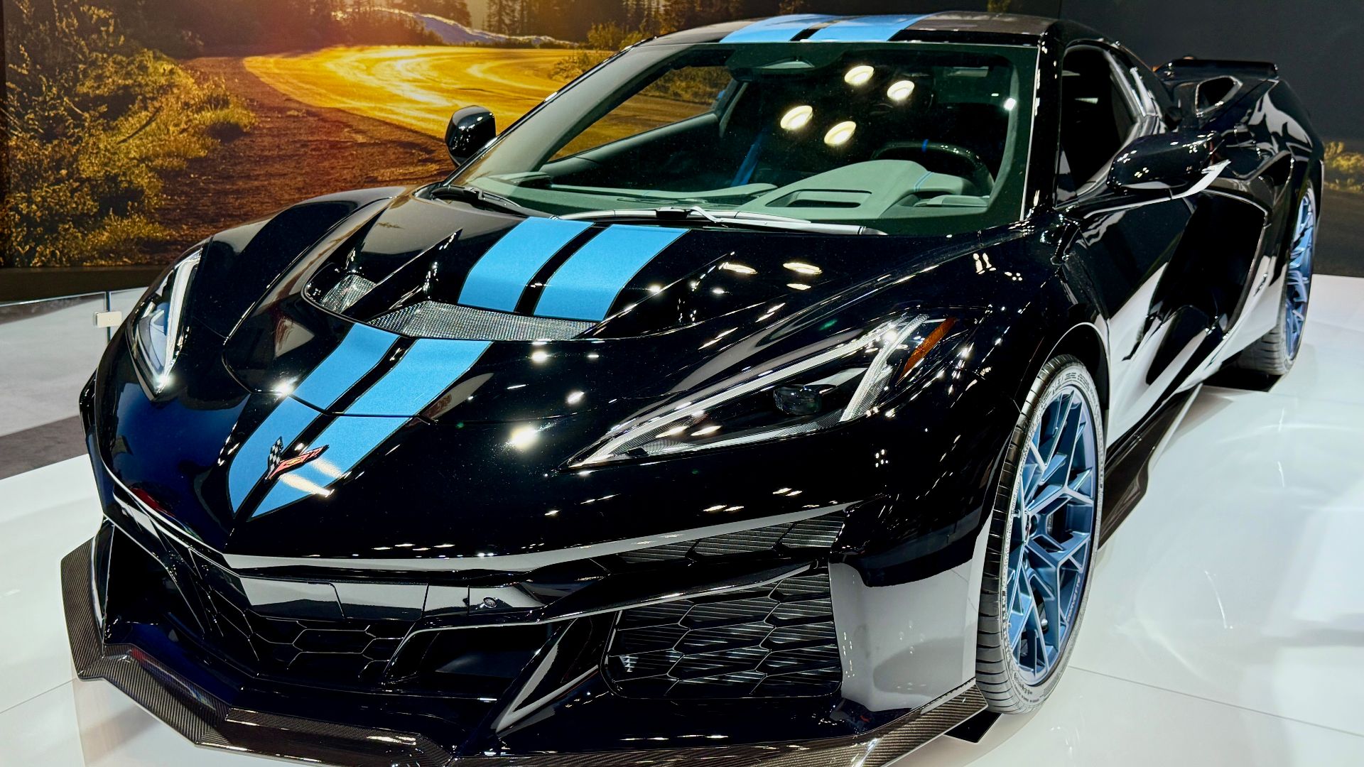 File:2025 Chevrolet C8 Corvette ZR1.jpg