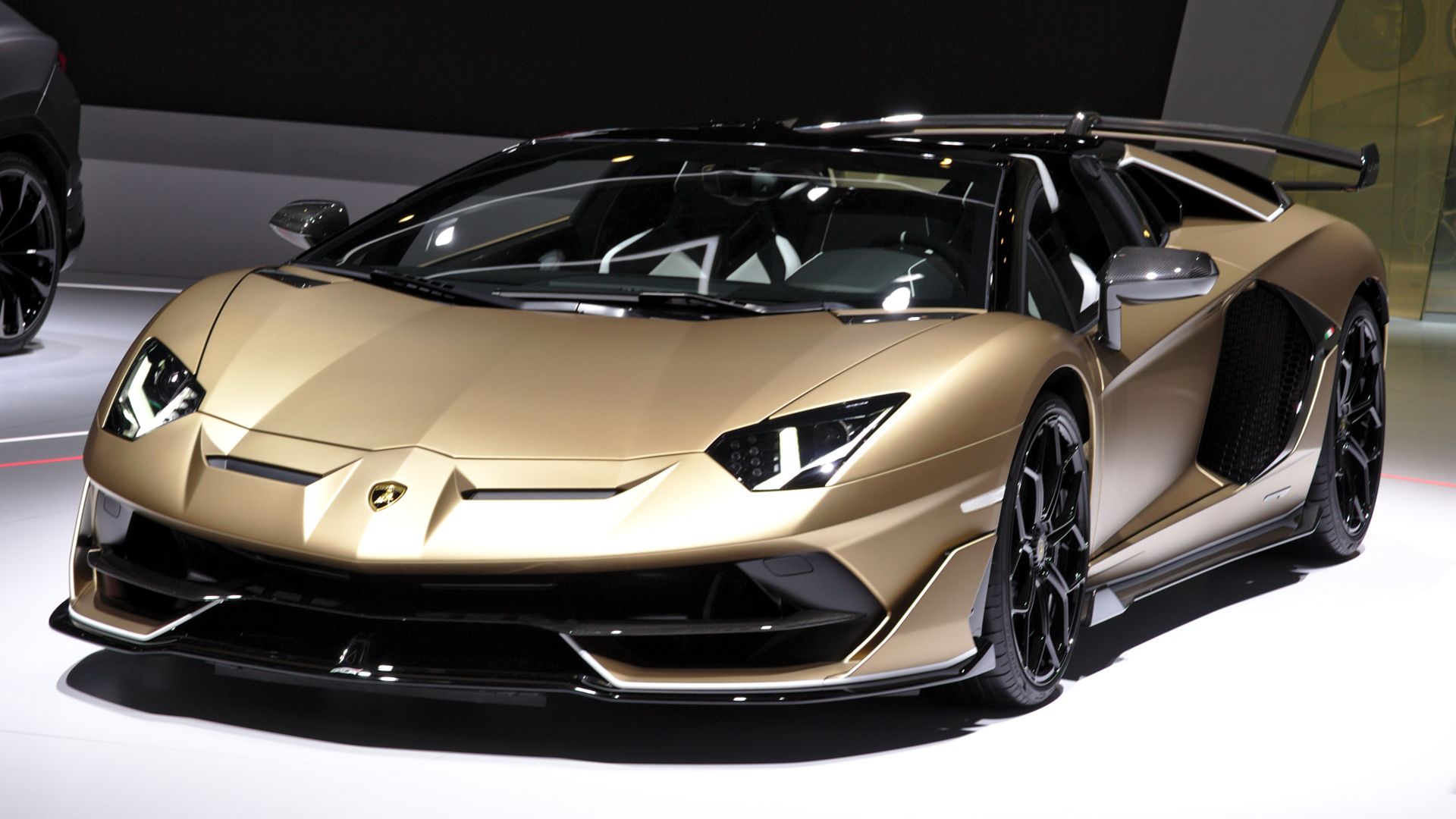 File:Lamborghini Aventador SVJ Roadster Genf 2019 1Y7A5558.jpg