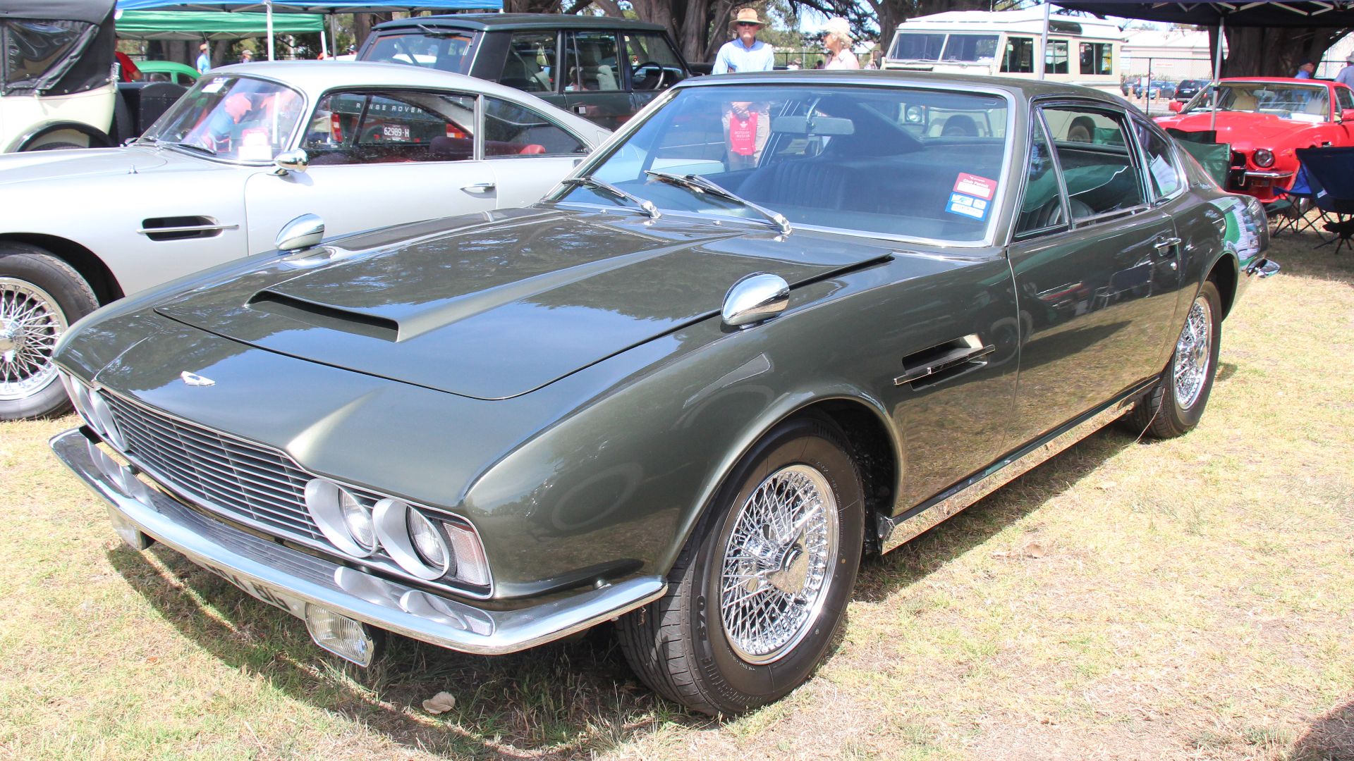 File:1969 Aston Martin DBS (23982446654).jpg