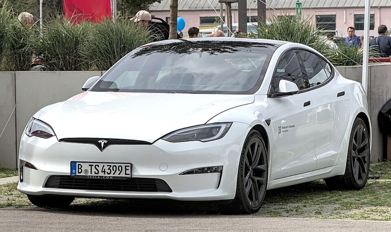 Tesla Model S (Cont.)