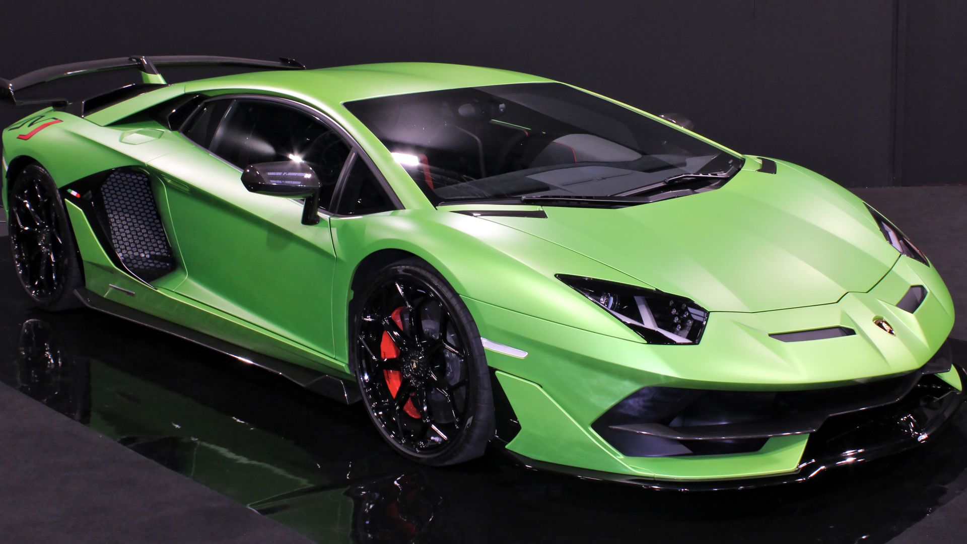 File:Lamborghini Aventador SVJ, Paris Motor Show 2018, IMG 0656.jpg