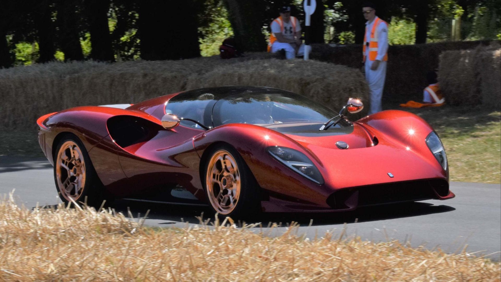 File:De Tomaso P72 04-07-2019 (cropped).jpg