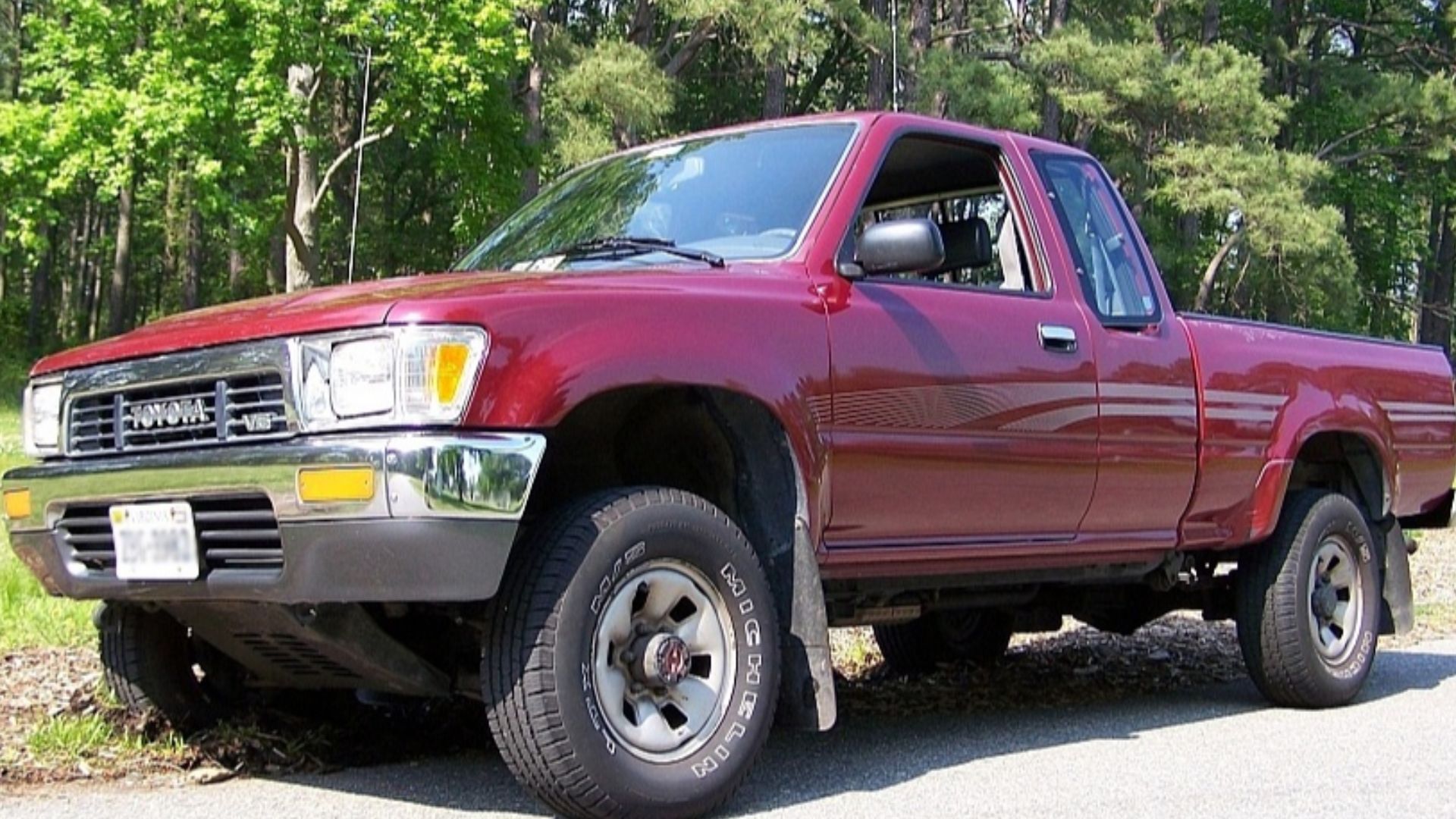 File:1992 Toyota V6.JPG