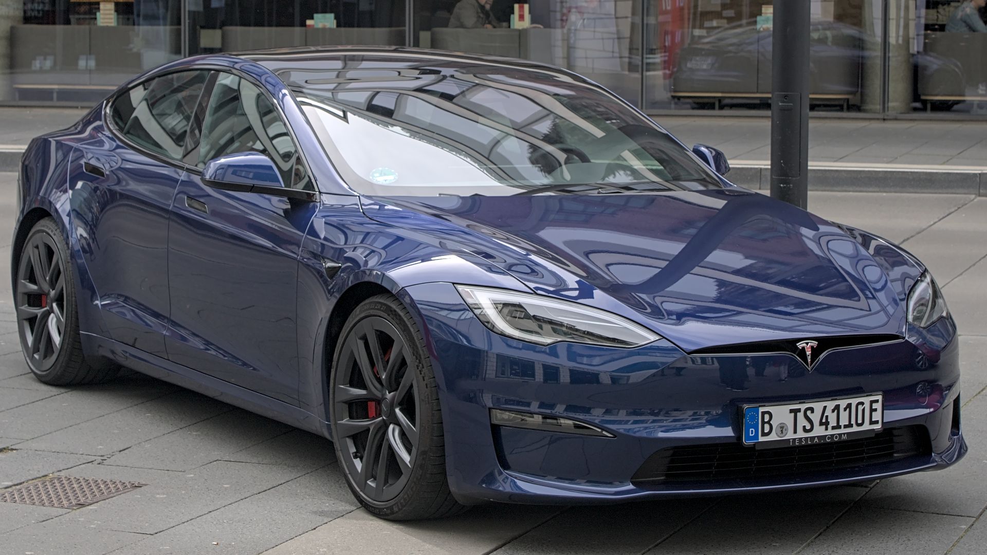 File:Tesla Model S Plaid Autofrühling Ulm IMG 9278.jpg