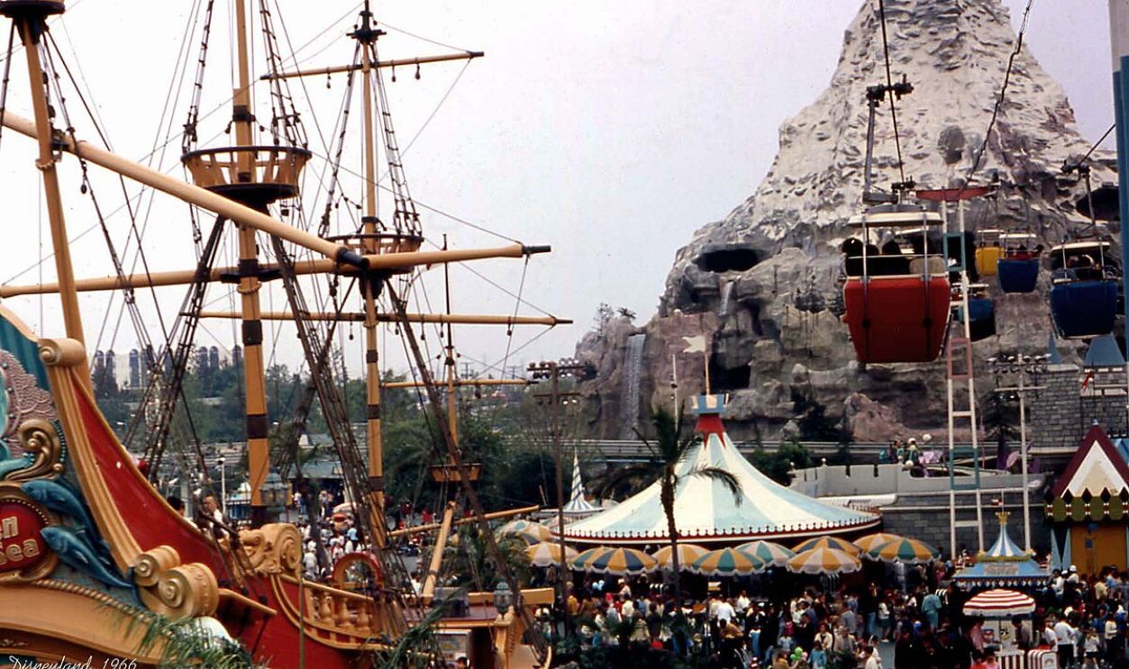 The Skyway’s Calm Views And Quiet Thrills