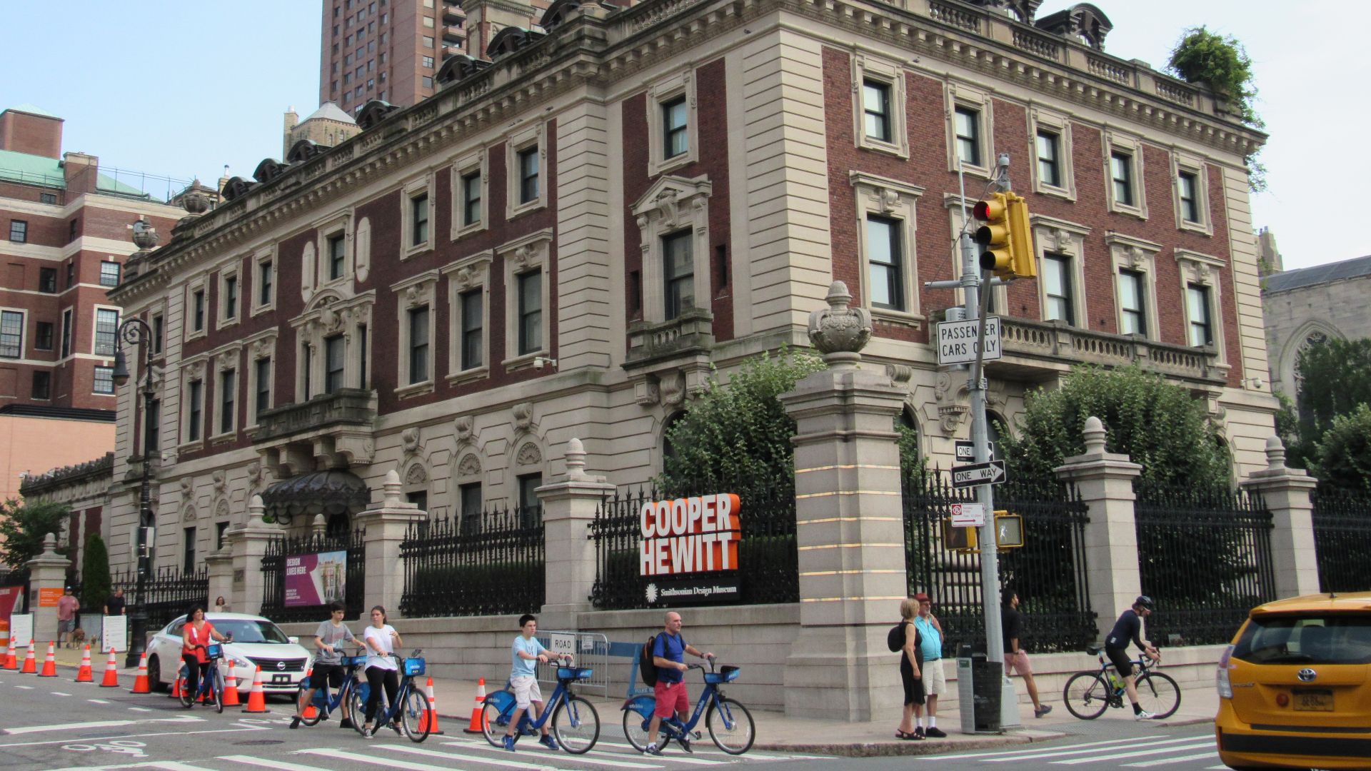 File:Cooper Hewitt (51332973313).jpg