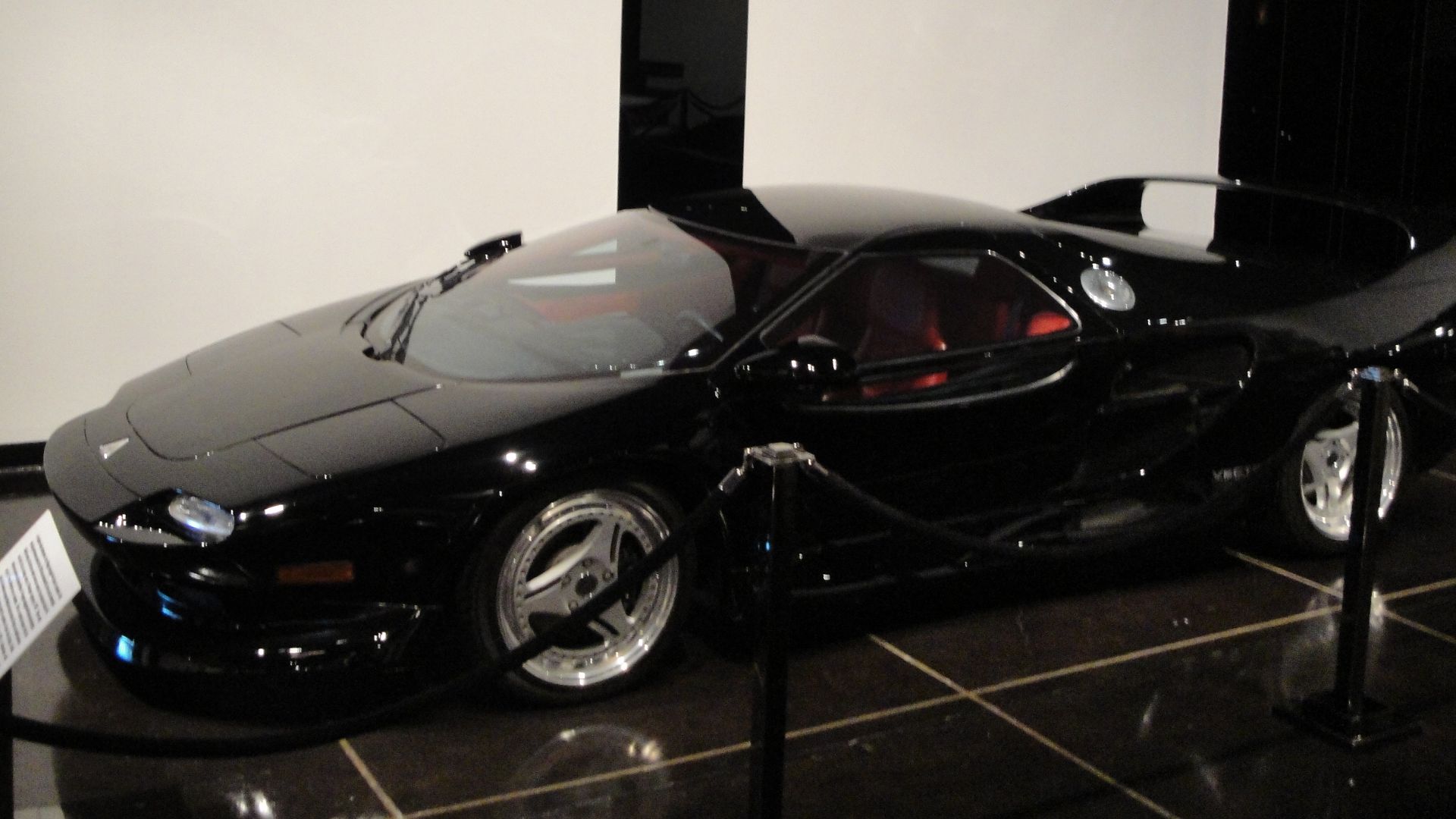 File:98 Vector M12.jpg