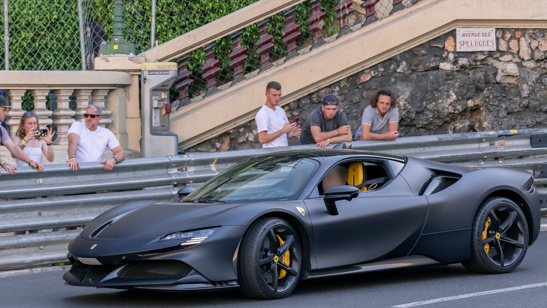 File:Ferrari SF90 Stradale (53068323091).jpg