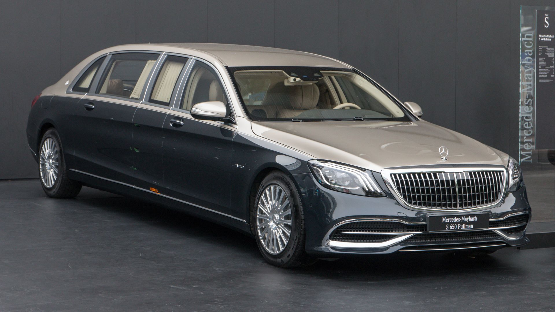 File:Mercedes-Benz VV 222 S650 Pullman IAA 2019 JM 0279.jpg