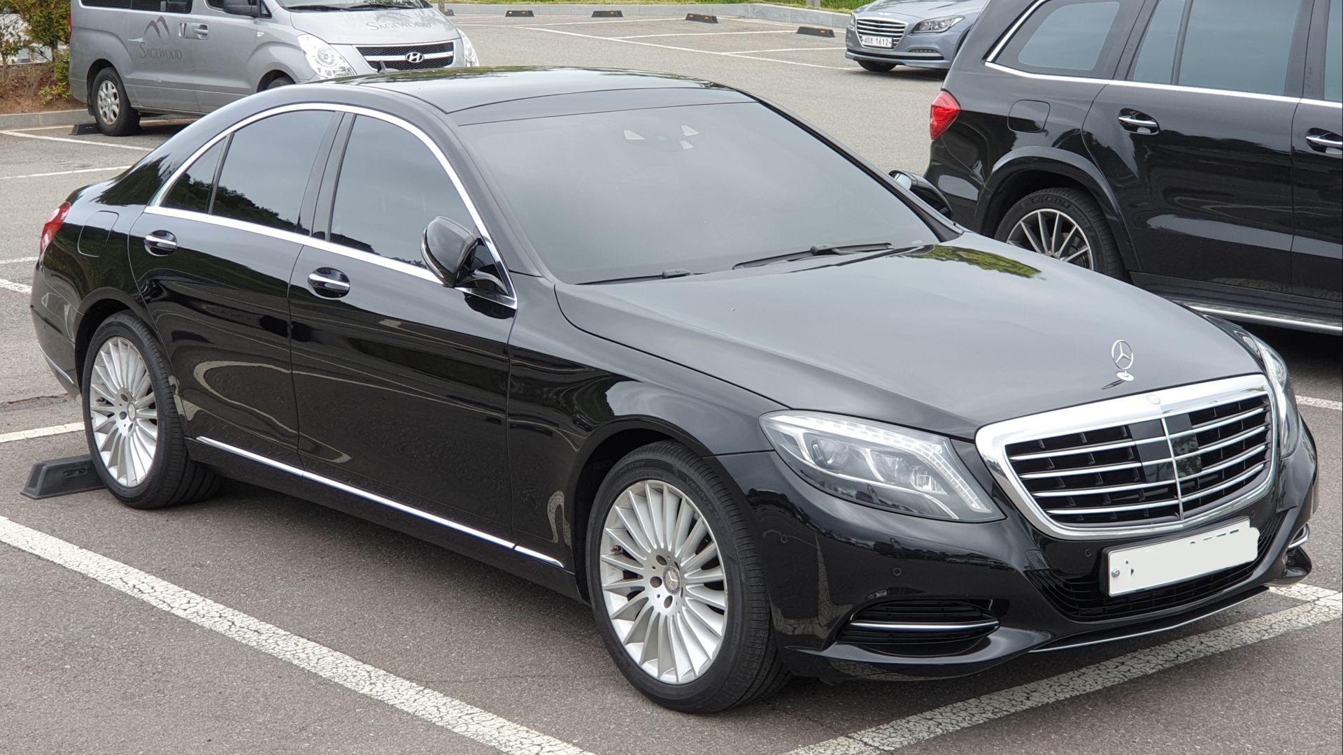 File:Mercedes-Benz W222 S 500 Black (1).jpg