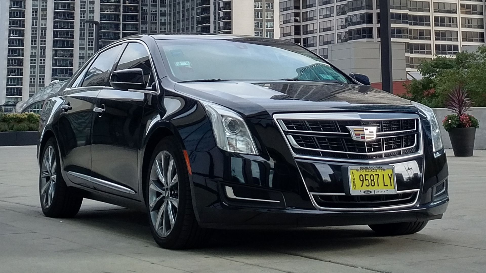 File:Cadillac XTS 2017.jpg