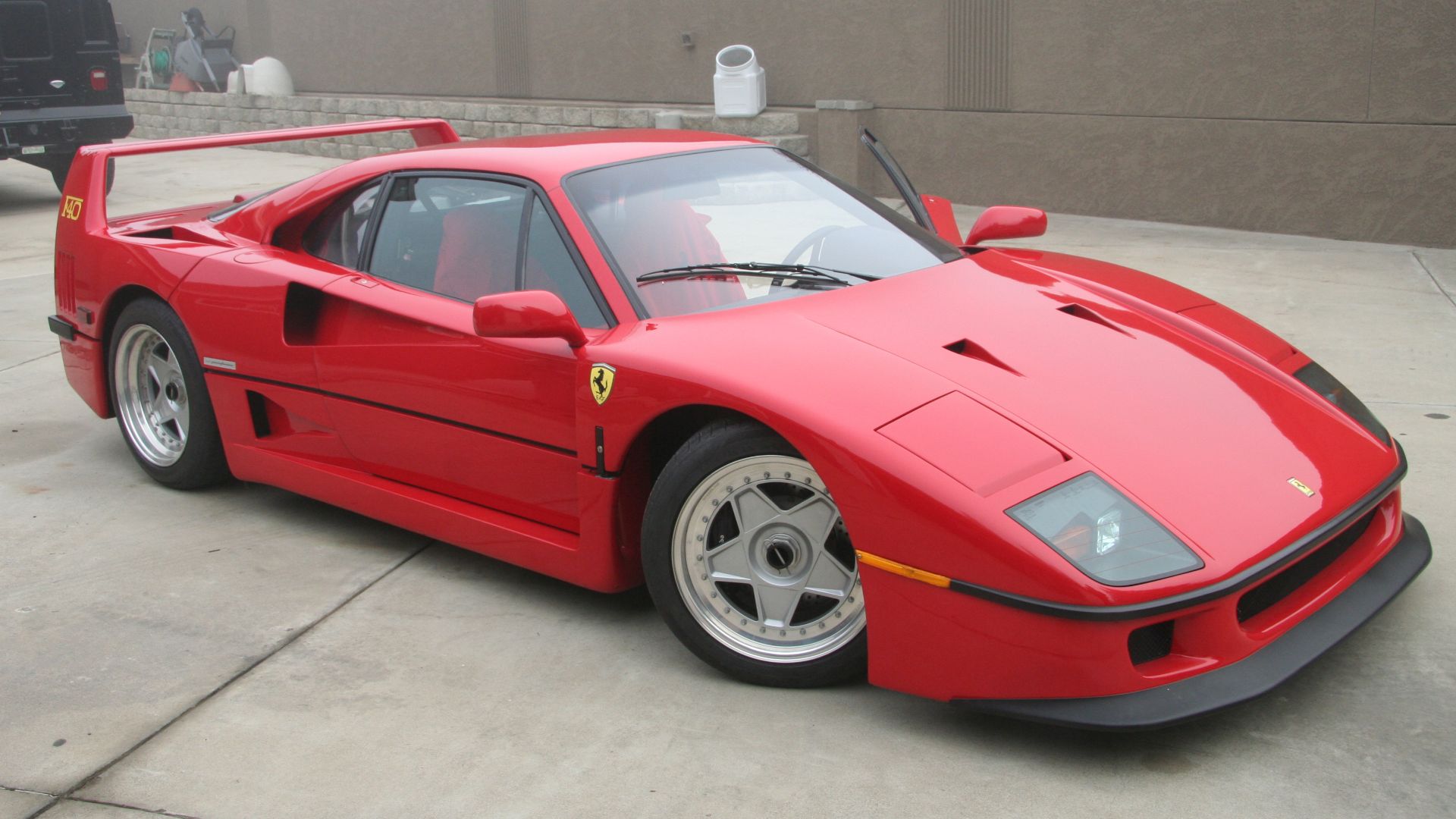 File:Ferrari F40 side.JPG