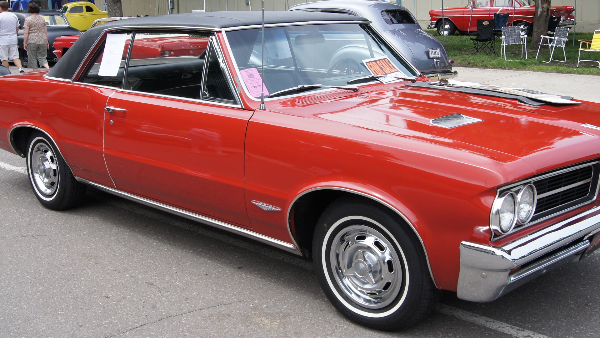 File:64 Pontiac GTO (9121534394).jpg