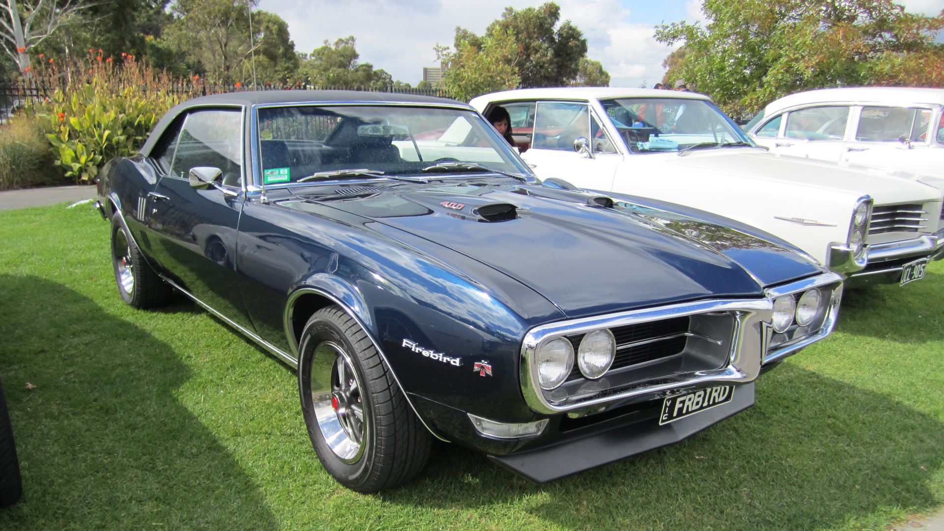 File:Pontiac Firebird 400 1968.jpg