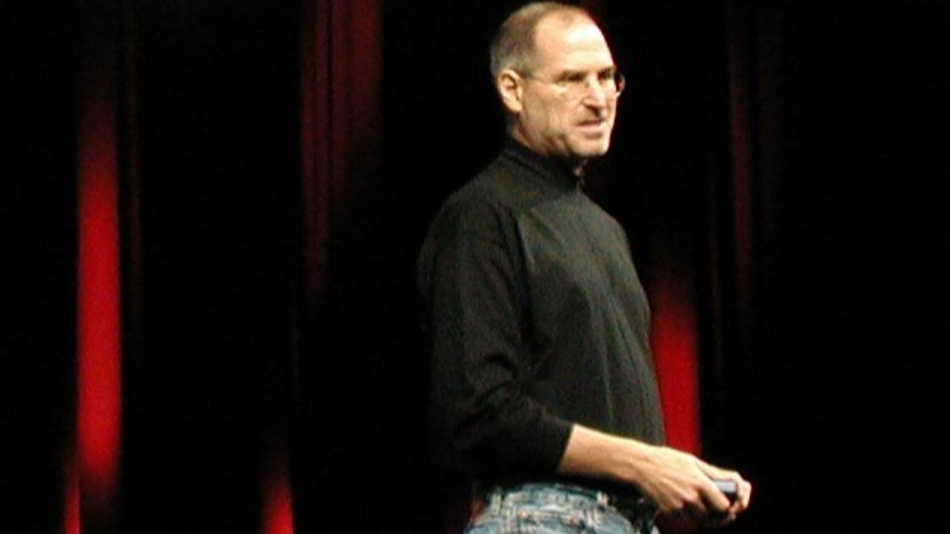 File:Stevejobs Macworld2005.jpg