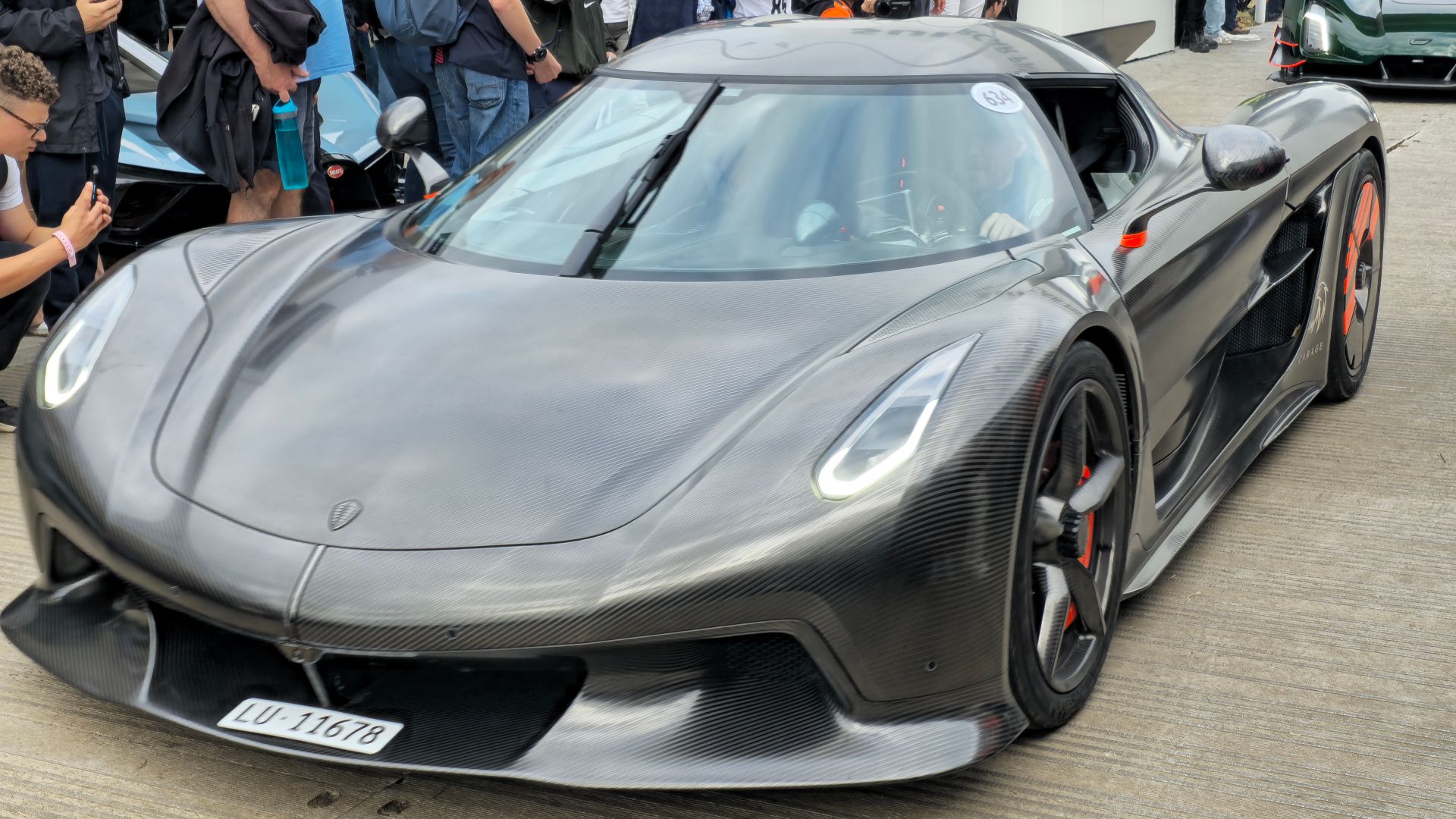 File:2024 Koenigsegg Jesko Absolut 2.jpg