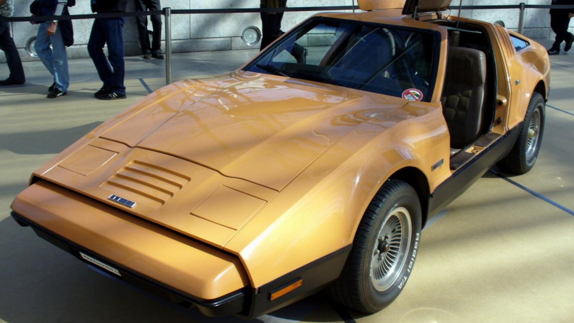 File:Bricklin SV-1 AMI.jpg