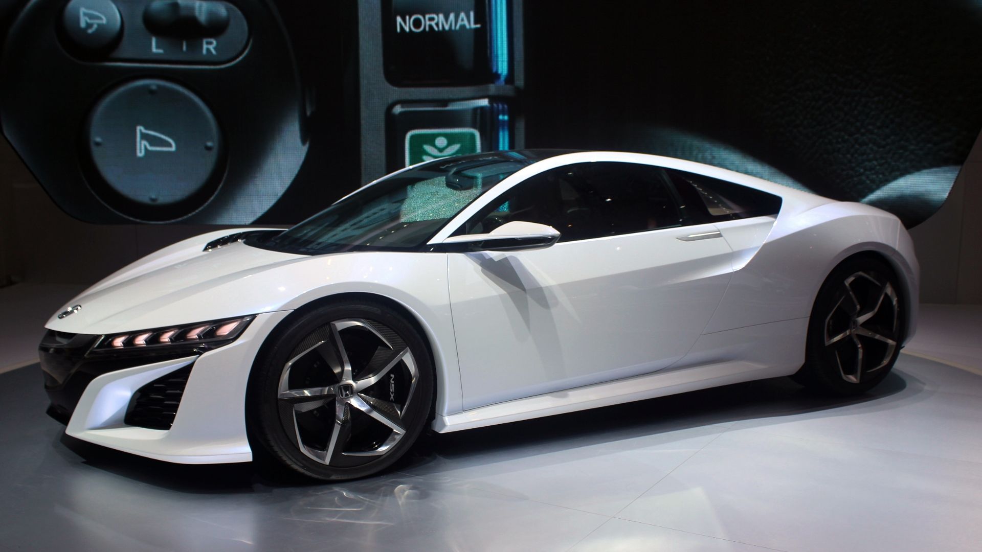File:Honda NSX Concept - Indonesia International Motor Show 2014 - September 27 2014.JPG