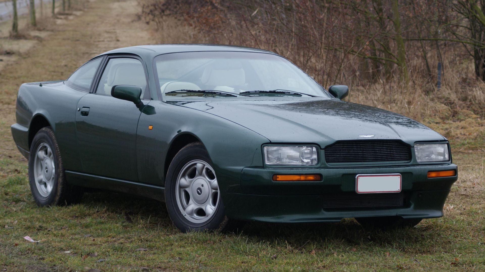 File:Aston Martin Virage.jpg